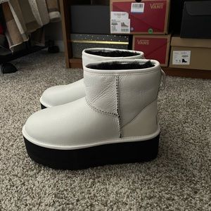 Brand new white platform Uggs! Size 7. Never worn!